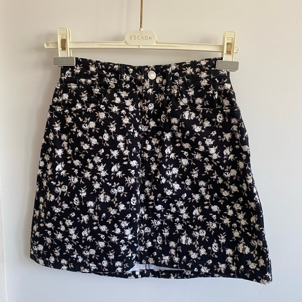 Floral Calvin Klein Jeans Denim Skirt